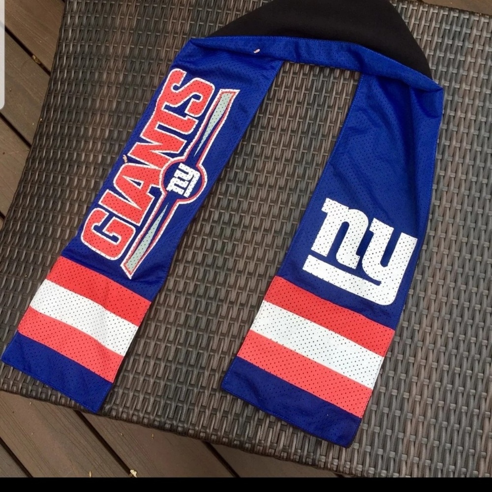 NFL New York Giants Jersey Scarf Zip Pocket JERSEY - Picture 2 of 5